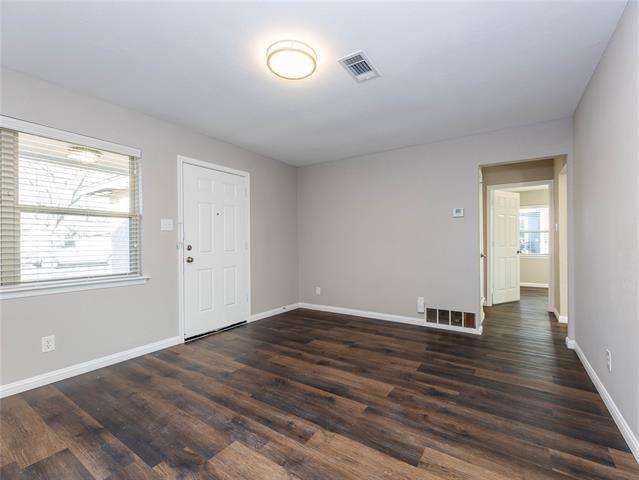 Photo - 1022 Daniels Dr