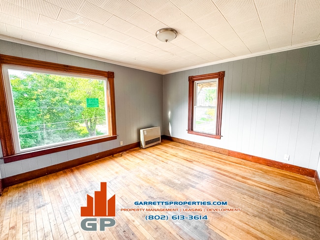 Building Photo - 78 Elm St Unit 3