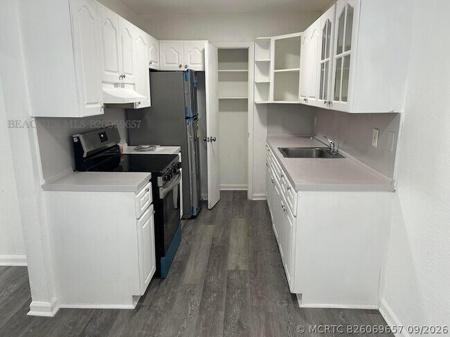 401 SW 13th Pl Unit 721