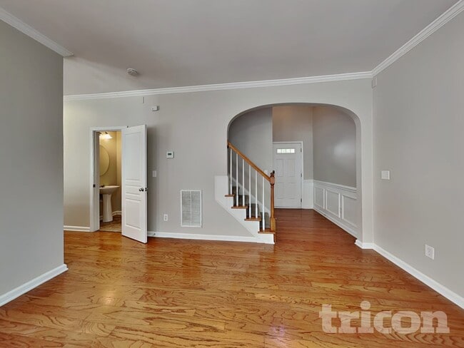 Photo - 1711 Crabapple Tree Ln