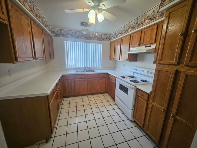 Photo - 3 Bedroom Home in Holiday Shores