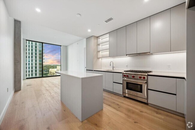 Building Photo - 610 Davis St Unit 2304 Rental