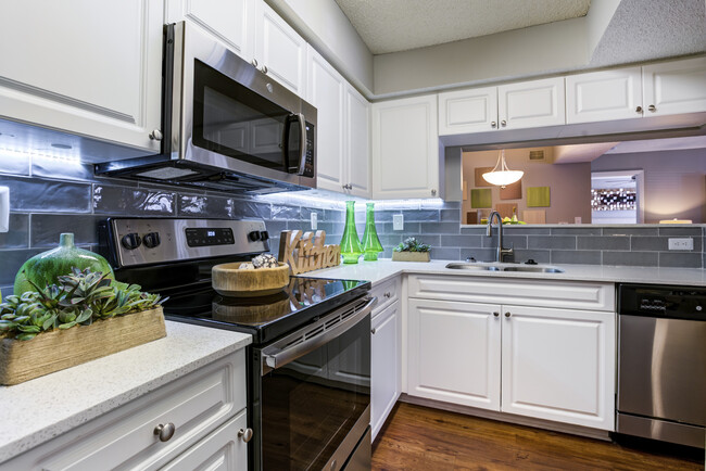 Kitchen - West Port Colony Apartments