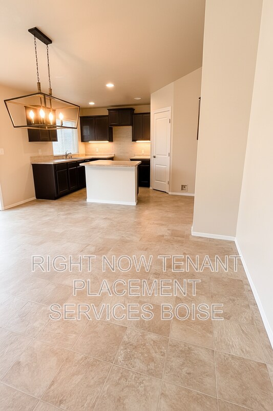 Photo - 25 S Shumway Ave