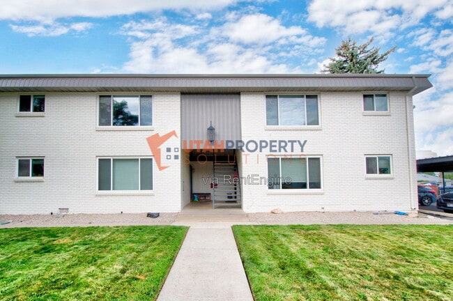 Building Photo - 3910 1040 E Unit C