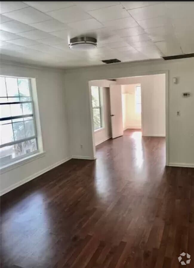 Building Photo - 228 12th Ave N Unit 230 12th Ave N Rental