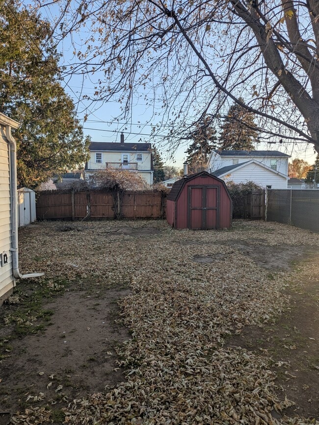 Photo - 1820 Harold St