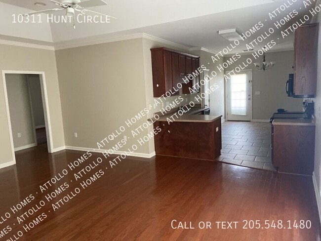 Photo - 10311 Hunt Cir
