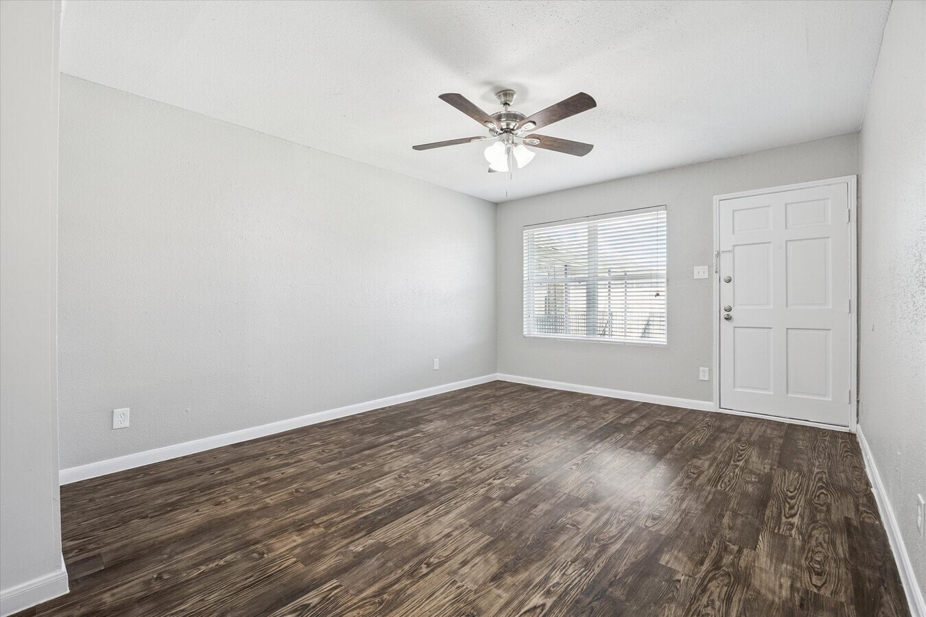 Photo - 3800 Sherwood Ln Unidad 132