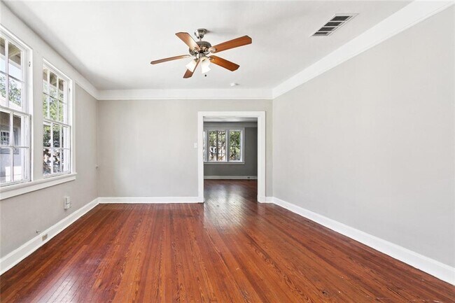 2830 Palmer Ave
