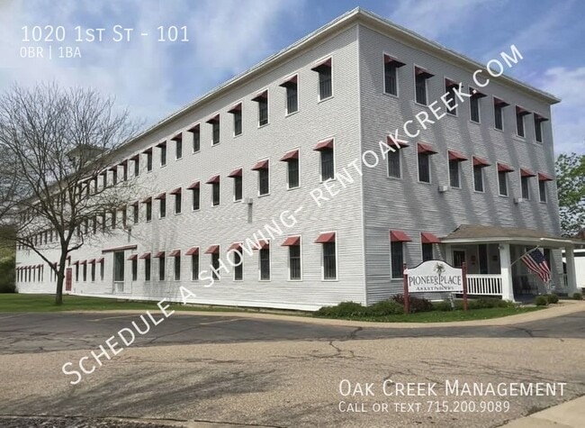 Building Photo - 1020 1st St Unit 101