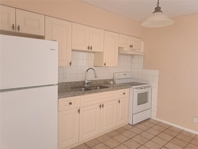 Photo - 4070 NW 30th Terrace Unit 1