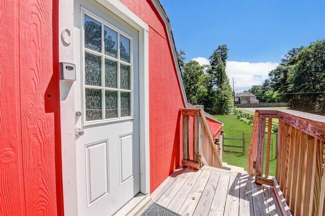 Photo - 17818 Butera Rd