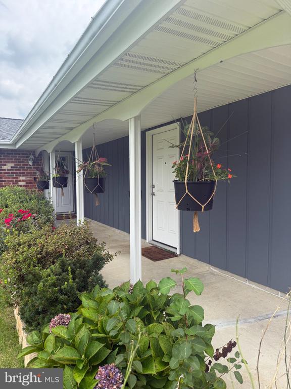 5319 Doris Dr