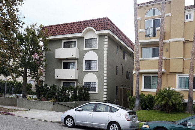 Photo - 3600 Empire Apartments