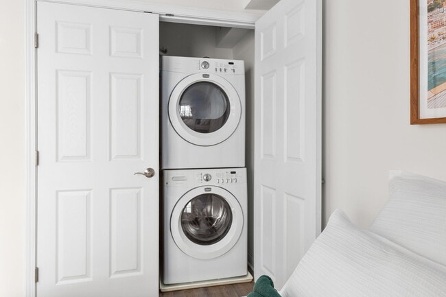 Photo - Cary Belvidere Apartments