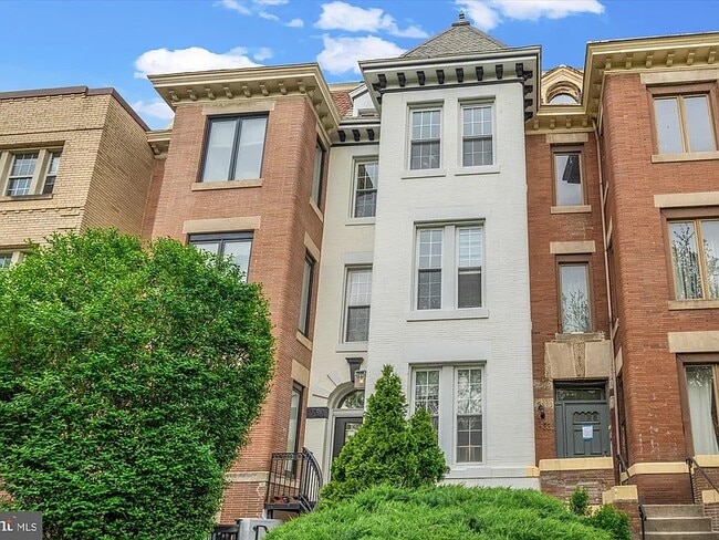 Photo - 1435 Euclid St NW Unidad 3