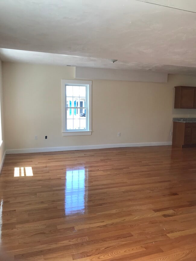 Photo - 146-148 Alma Unit 148