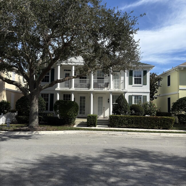 Photo - 183 Waterford Dr Townhome