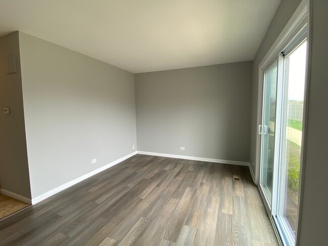 Photo - 623 Robin Ct