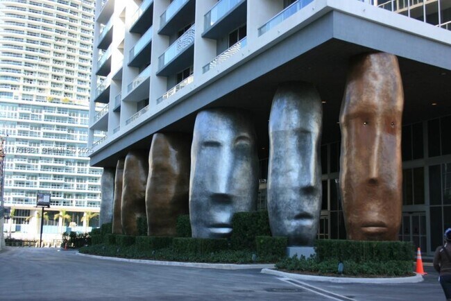 Building Photo - 465 Brickell Ave Unit 2405