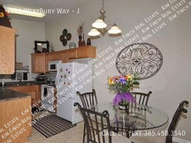 Photo - 1551 Westbury Way