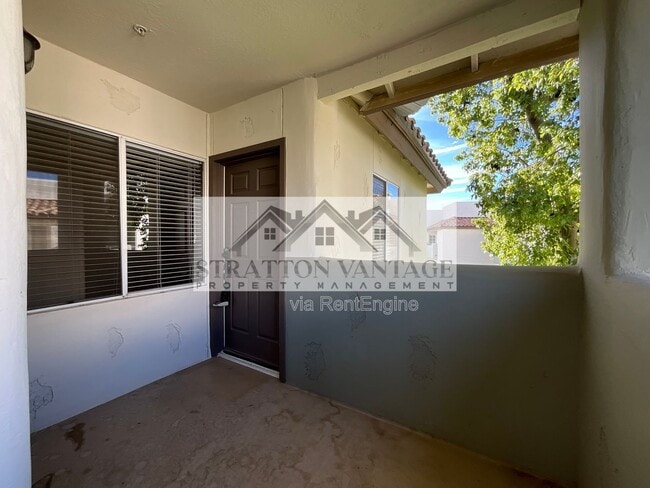 Building Photo - 1825 W Ray Rd Unit 2057