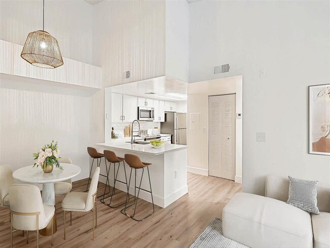 Sabal Pointe
