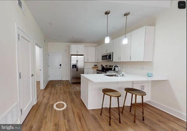 Photo - 150 S Independence Mall W Unit 714