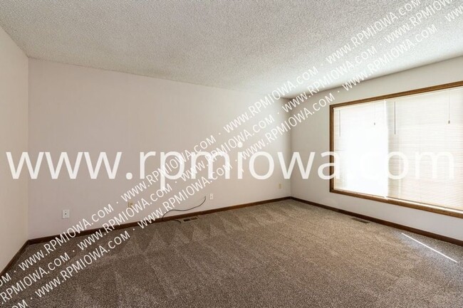Photo - 906 E Hackley- House