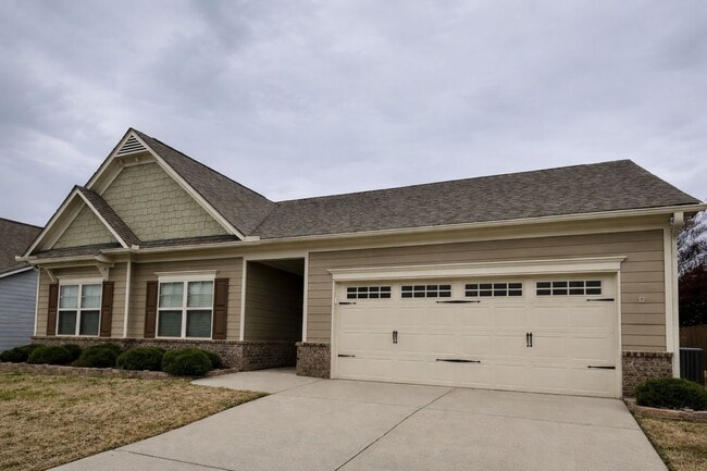 Building Photo - 4518 Hidden Creek Dr