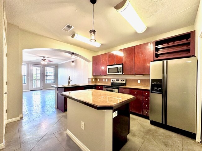 Photo - 2505 San Gabriel Unit 412