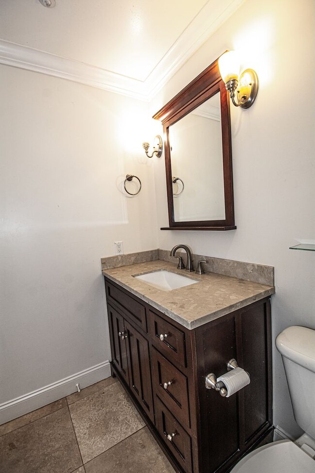 Photo - 14736 Nova Scotia Dr