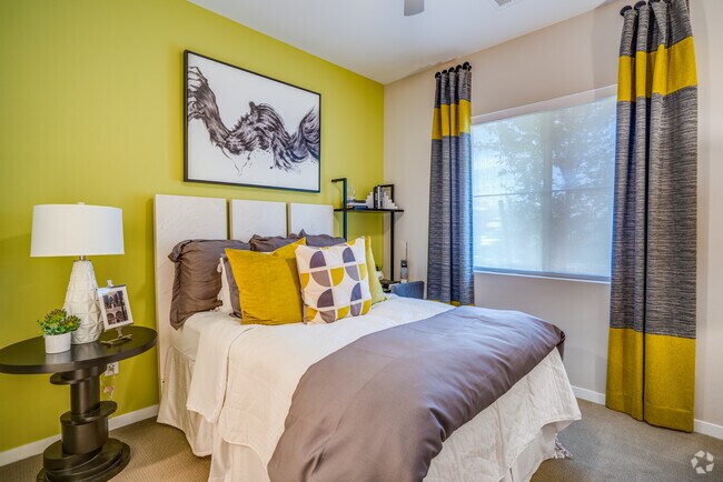 2HAB, 2BA - 1084SF - Onyx North Central