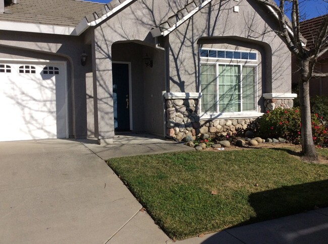 3 bedroom 2 bath 1612 sq ft home located i... - 3 bedroom 2 bath 1612 sq ft home located i...