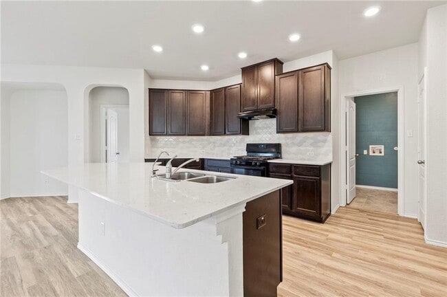 Photo - 201 Danablu Dr