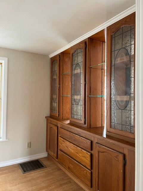 Photo - 1042 Poquonnock Rd