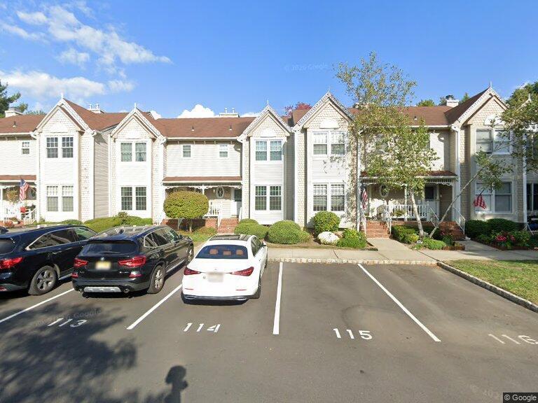 Photo - 112 Northampton Drive