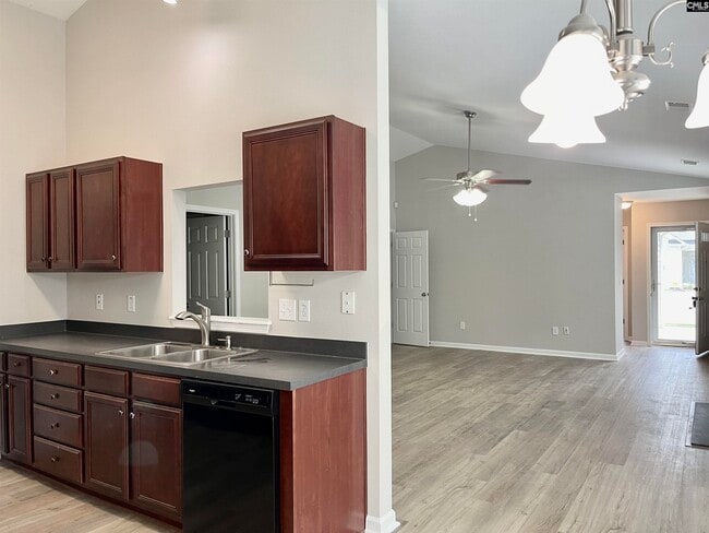 Photo - 1027 Glencroft Dr