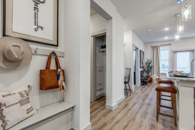 Photo - FarmHouse121