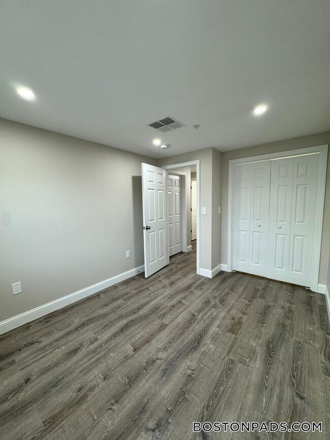 Photo - 21 Kenmar Dr Unit 35