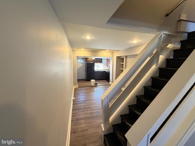 134 W Airy St