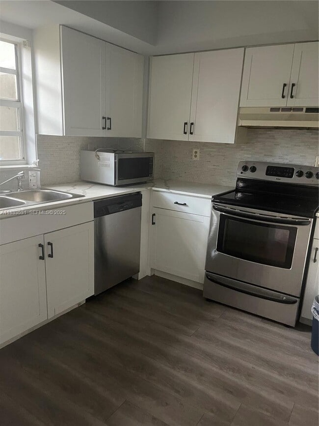 Photo - 12390 SW 51st Pl