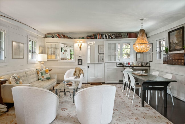 Photo - 163 N Lakeshore Dr