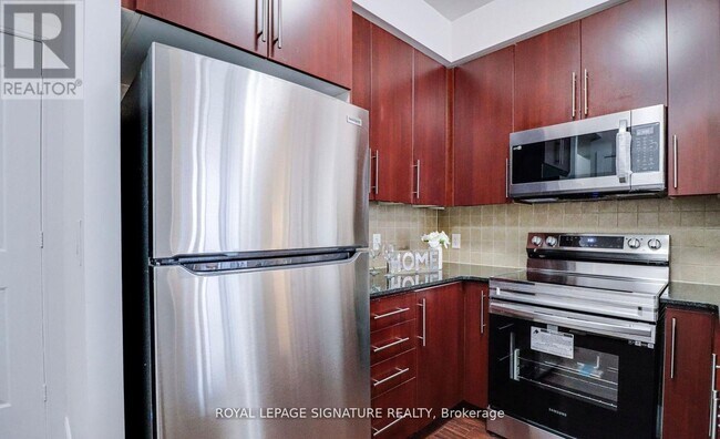 Photo - 330 Burnhamthorpe Rd W Unité 1602