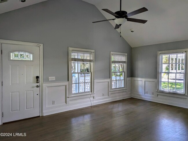 Photo - 1507 Washington St