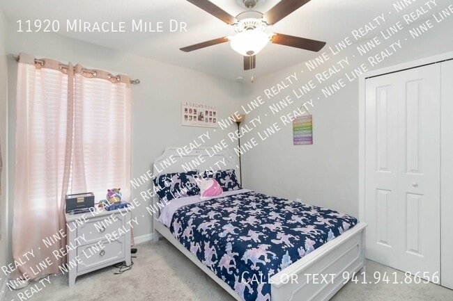 Photo - 11920 MIracle Mile Dr