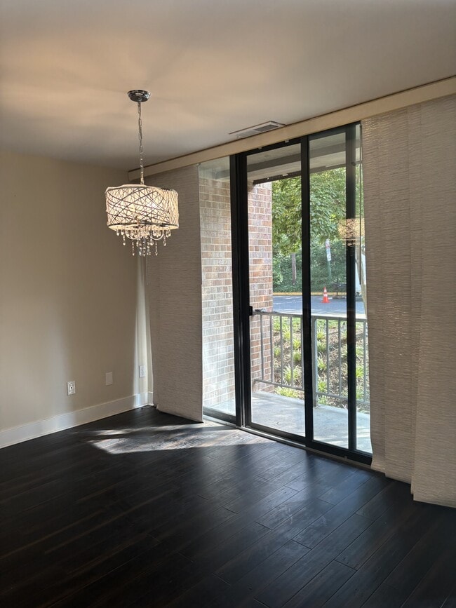 Photo - 521 N Armistead St Unit 103