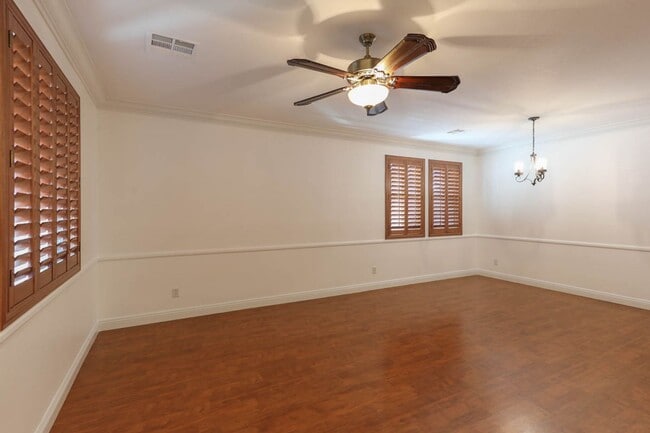 Photo - 3 Bedroom Summerlin South Beauty