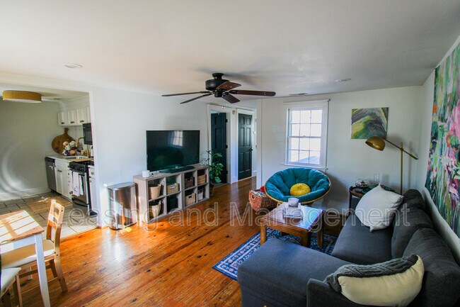 Photo - 5 Kracke St Unit B